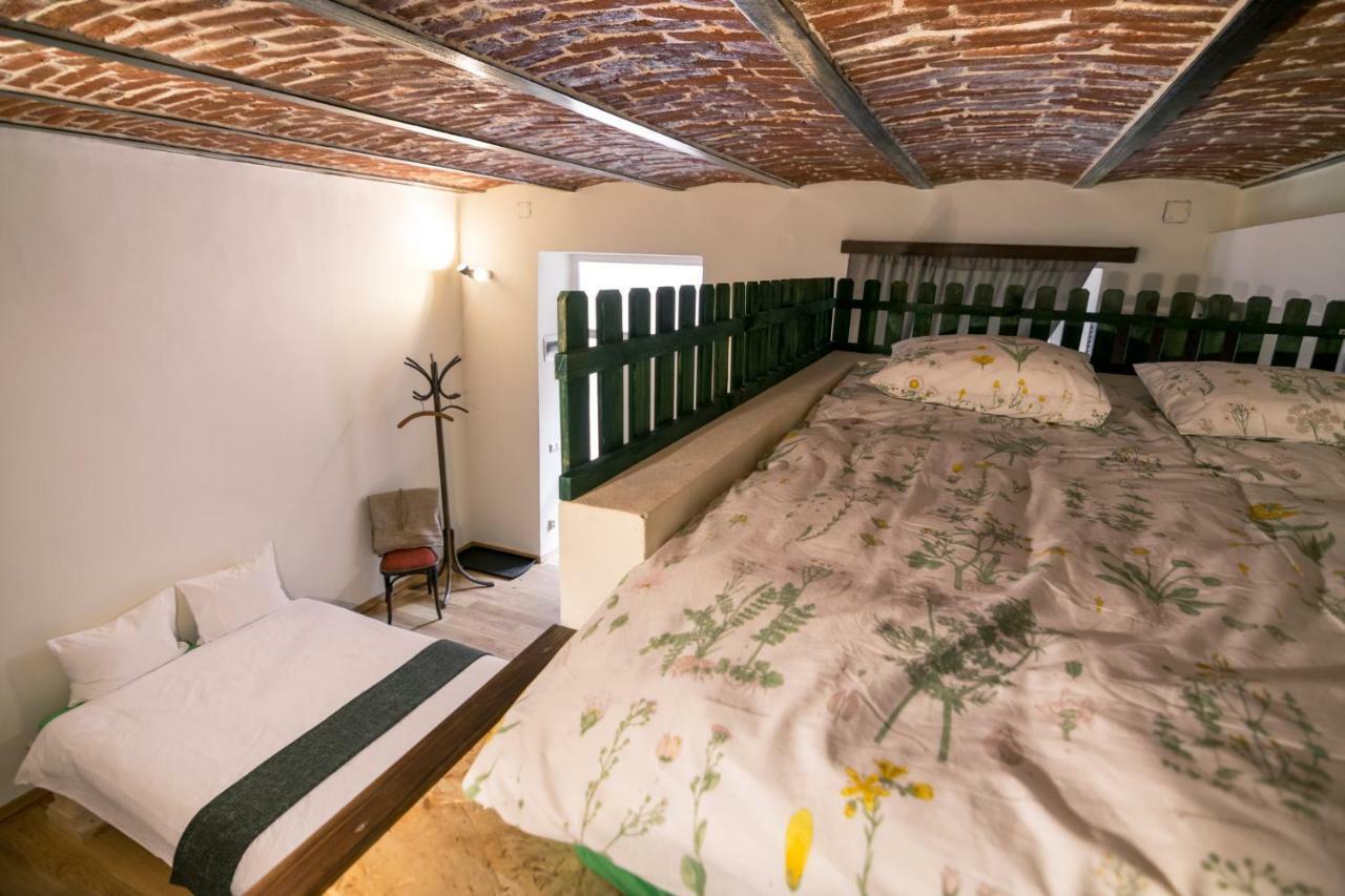 Folkloric Loft-Ulita Romaneasca Sibiu Exterior photo